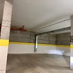 New Modern & Cozy With Free Private Parking And Ev Charging Station アパート