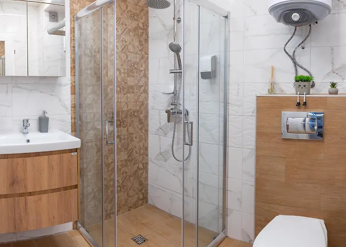 New Modern & Cozy With Free Private Parking And Ev Charging Station Διαμέρισμα Βάρνα