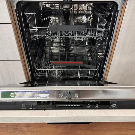 New Modern & Cozy With Free Private Parking And Ev Charging Station * Βάρνα