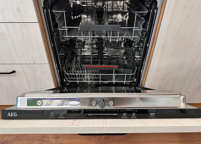 New Modern & Cozy With Free Private Parking And Ev Charging Station * Varna