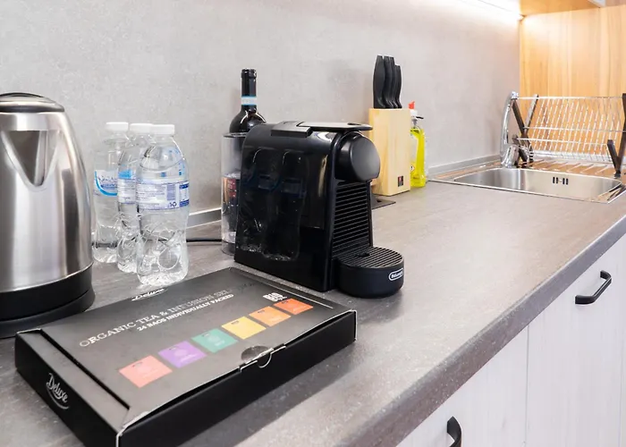 New Modern & Cozy With Free Private Parking And Ev Charging Station